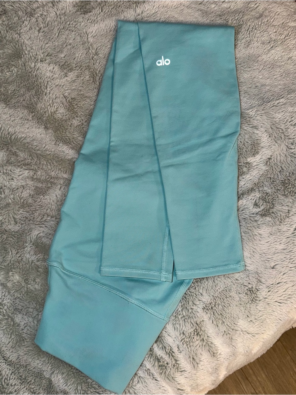 ALO Yoga Blue Quartz Leggings